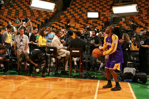 但他在第四 但他在第四